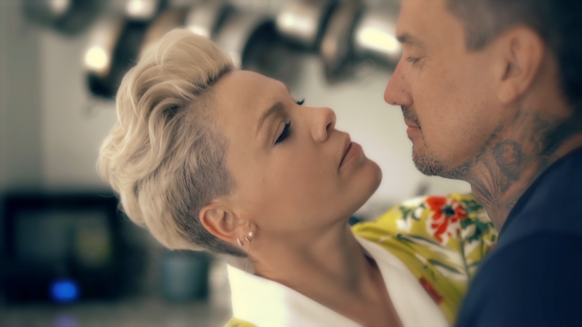 P!nk Feat. Wrabel: 90 Days