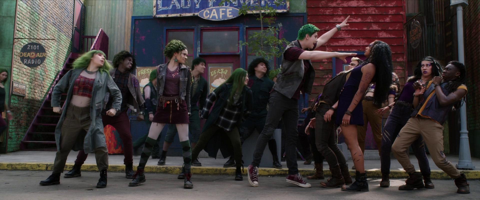 Zombies 2 Cast: Like the Zombies Do