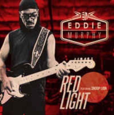 Eddie Murphy Feat. Snoop Lion: Red Light