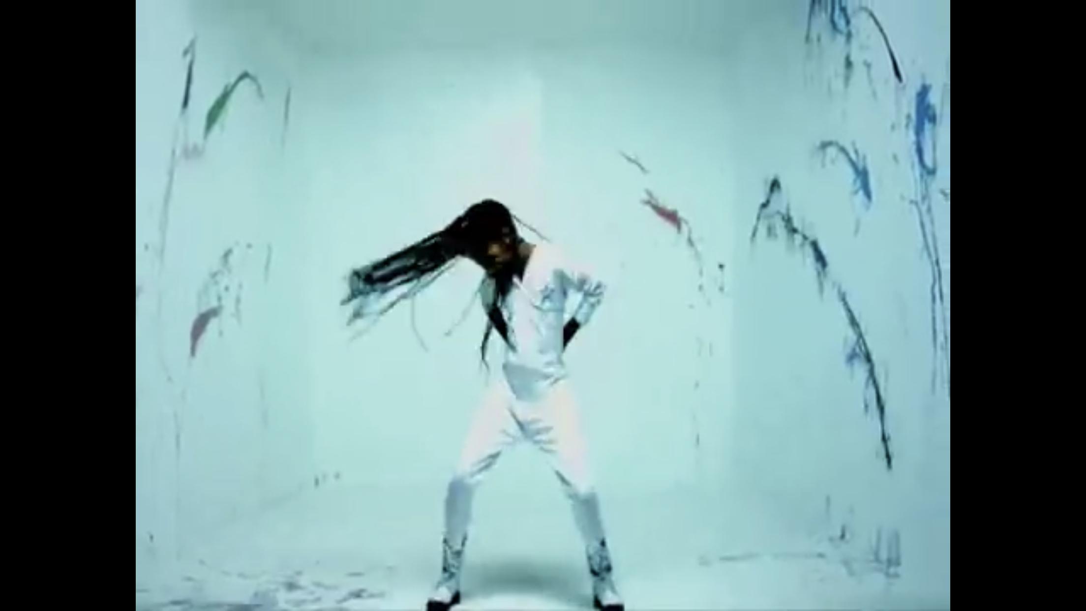 Willow Smith: Whip My Hair