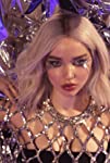 Dove Cameron: LazyBaby