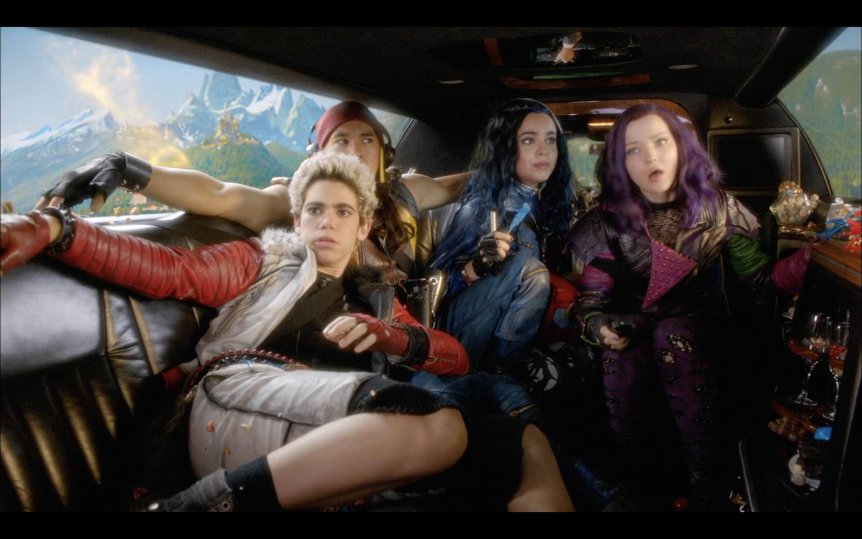 Descendants: Set It Off!