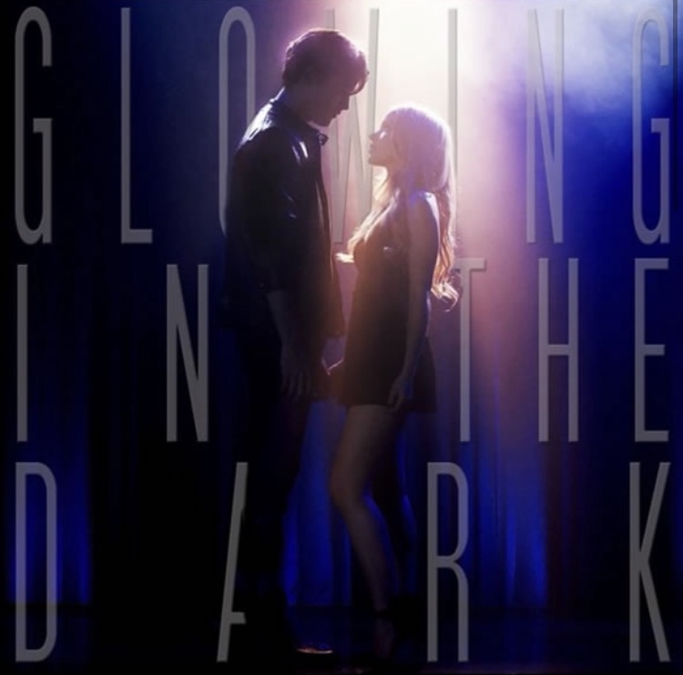 The Girl and the Dreamcatcher: Glowing in the Dark