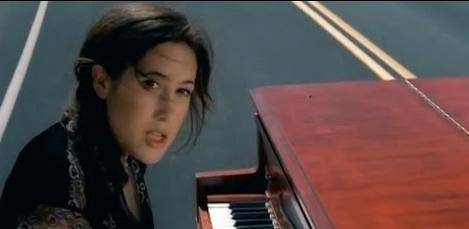 Vanessa Carlton: A Thousand Miles