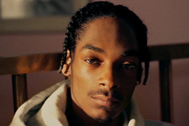 Snoop Doggy Dogg: Who Am I?