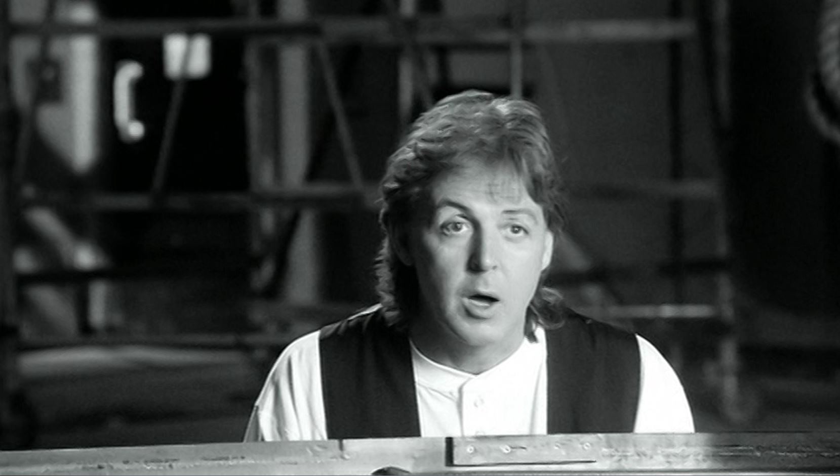 Paul McCartney: C'mon People